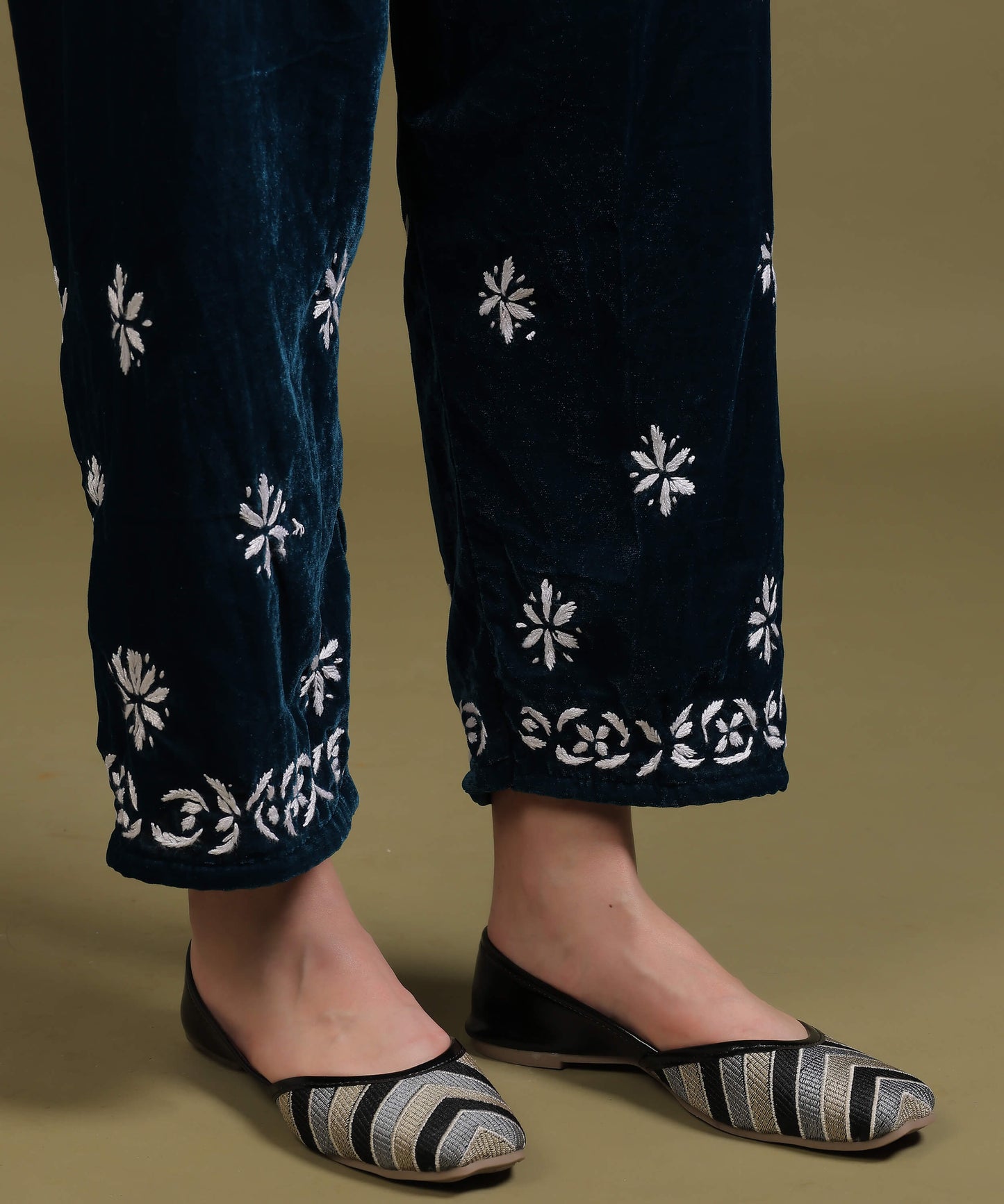 NEA Chikankari Lucknowi Hand Embroidered Velvet Kurta Set - Teal Blue
