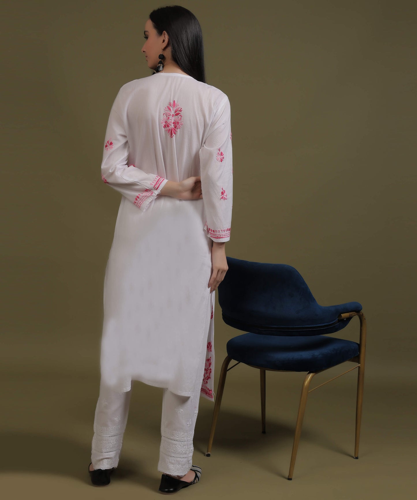 NEA Chikankari White Cotton Kurti With Shaded Pink Embroidery